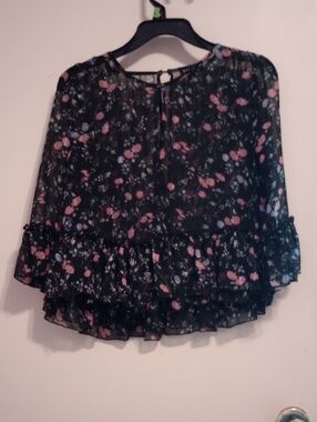 Womens Black Floral Ruffle Hem Blouse